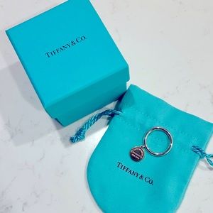 Brand New Tiffany & Co. Circle Tag Ring 💍
